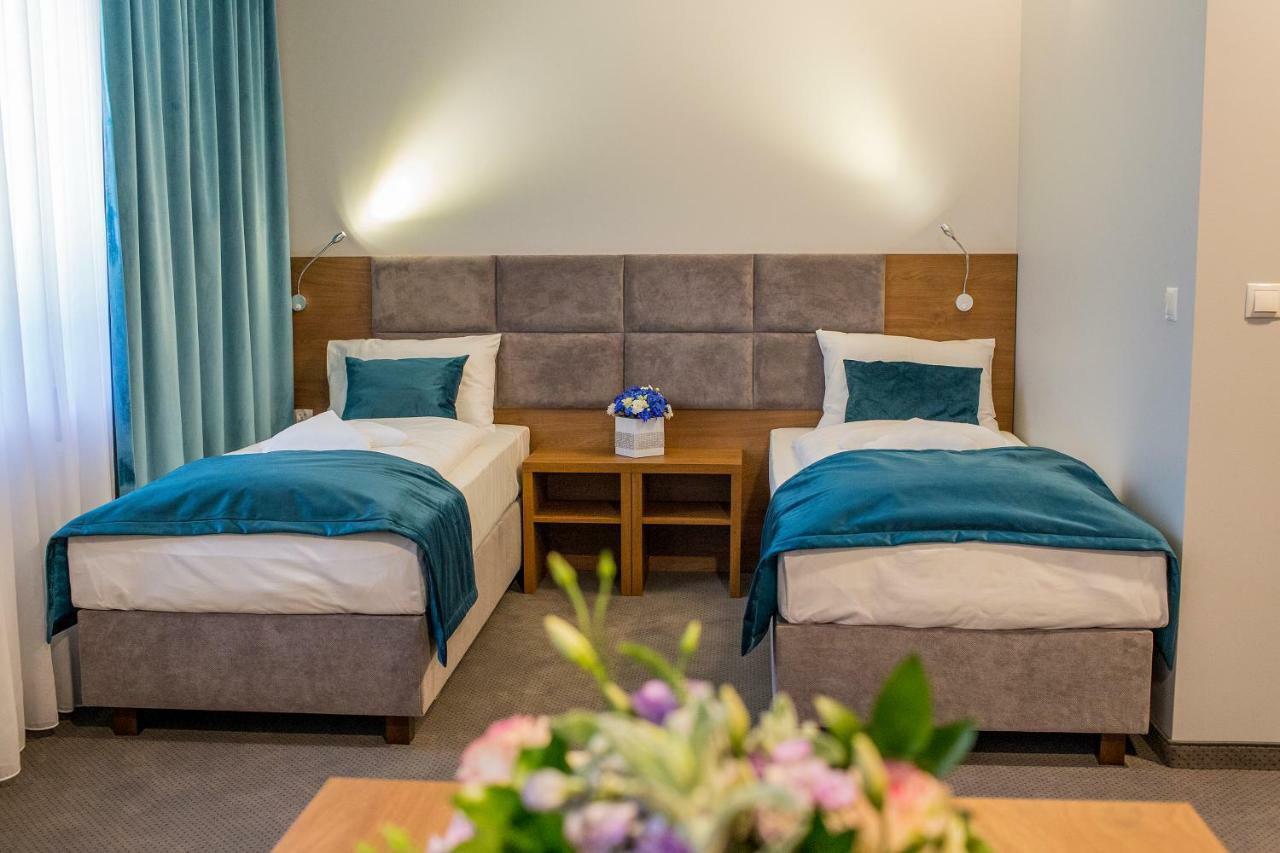 Stary Mlyn Hotel Świdnica Kültér fotó